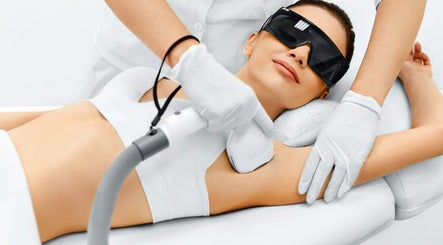 Silky Skin Laser by Daniela