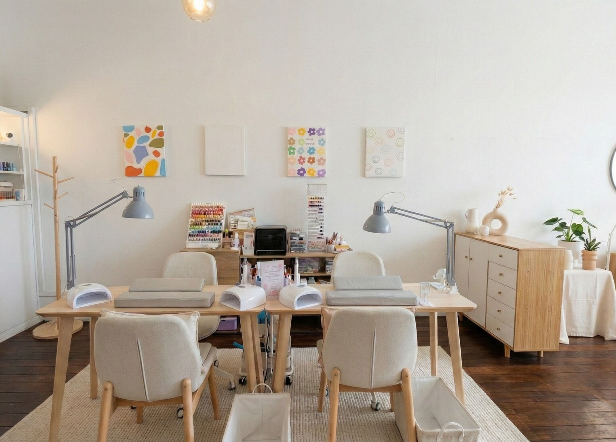 Modern nail salon setup at Wonderbu Nails, Melbourne, Victoria, AU, featuring elegant furnishings and decor.