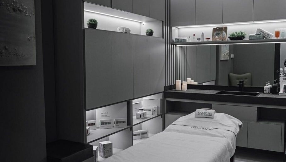 Minimalista Beauty Center image 1