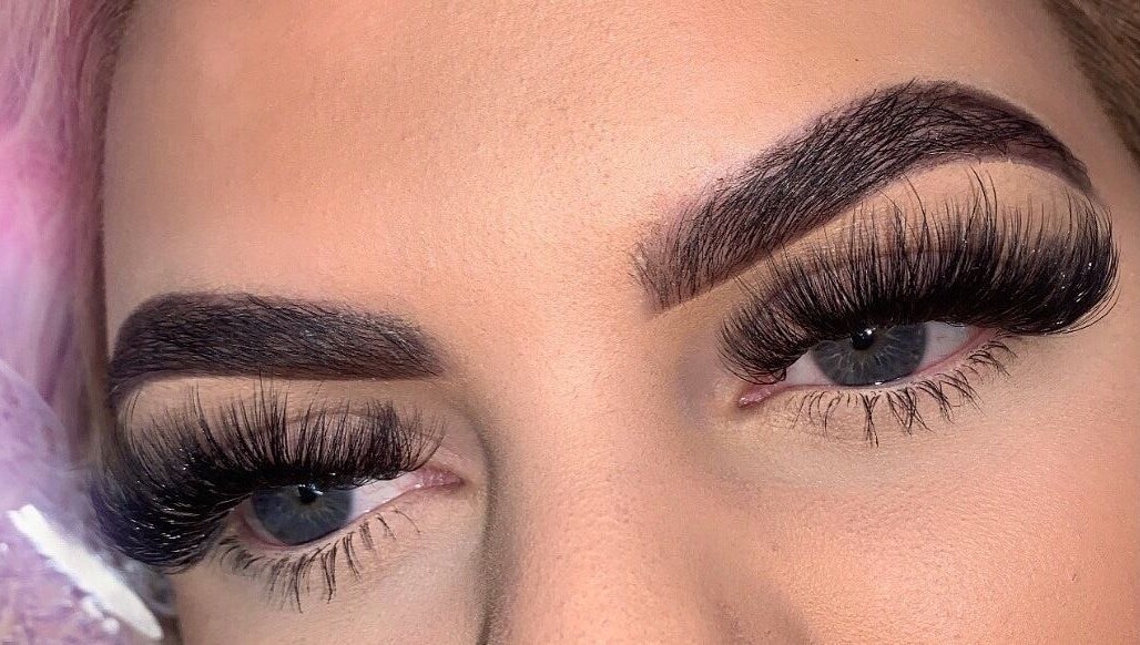 Close-up of expertly applied eyelashes at Darlalash, Kettering, England, GB showcasing luxurious lash design.