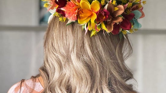 Little Luxe Hair & Makeup