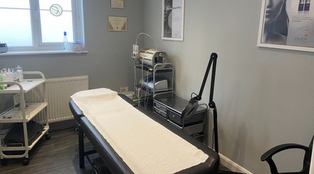 Revive Laser Clinic