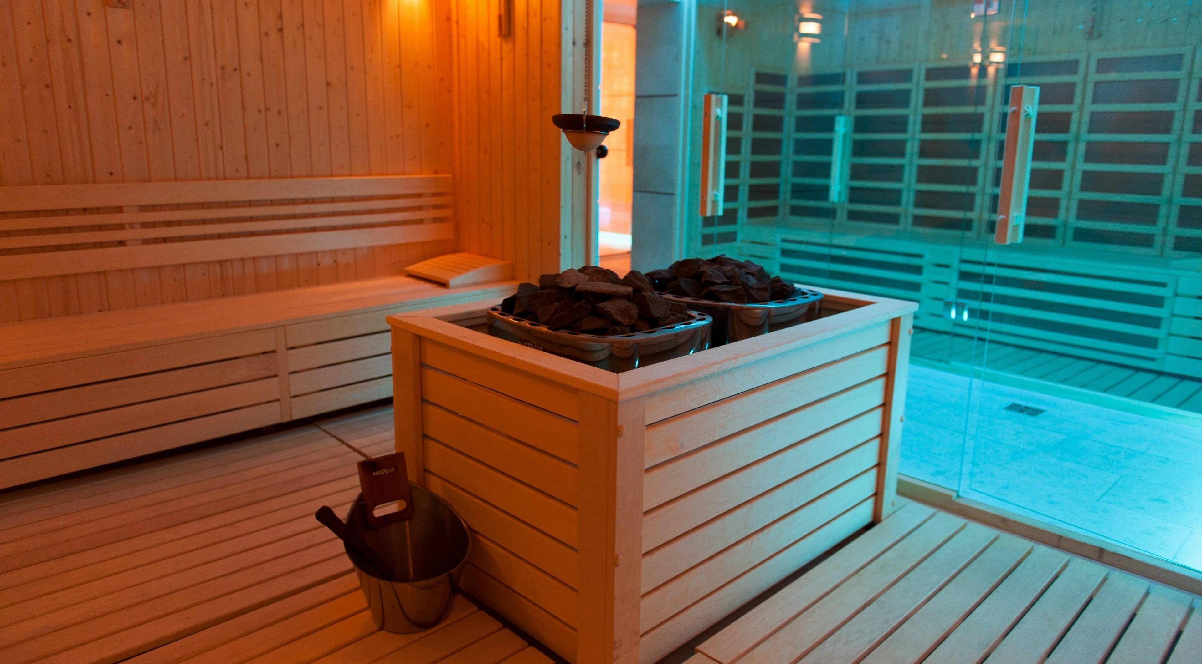 Relaxing sauna at Aqvatonic Balneo Spa, Eforie Nord, Județul Constanța, RO with wooden interior.