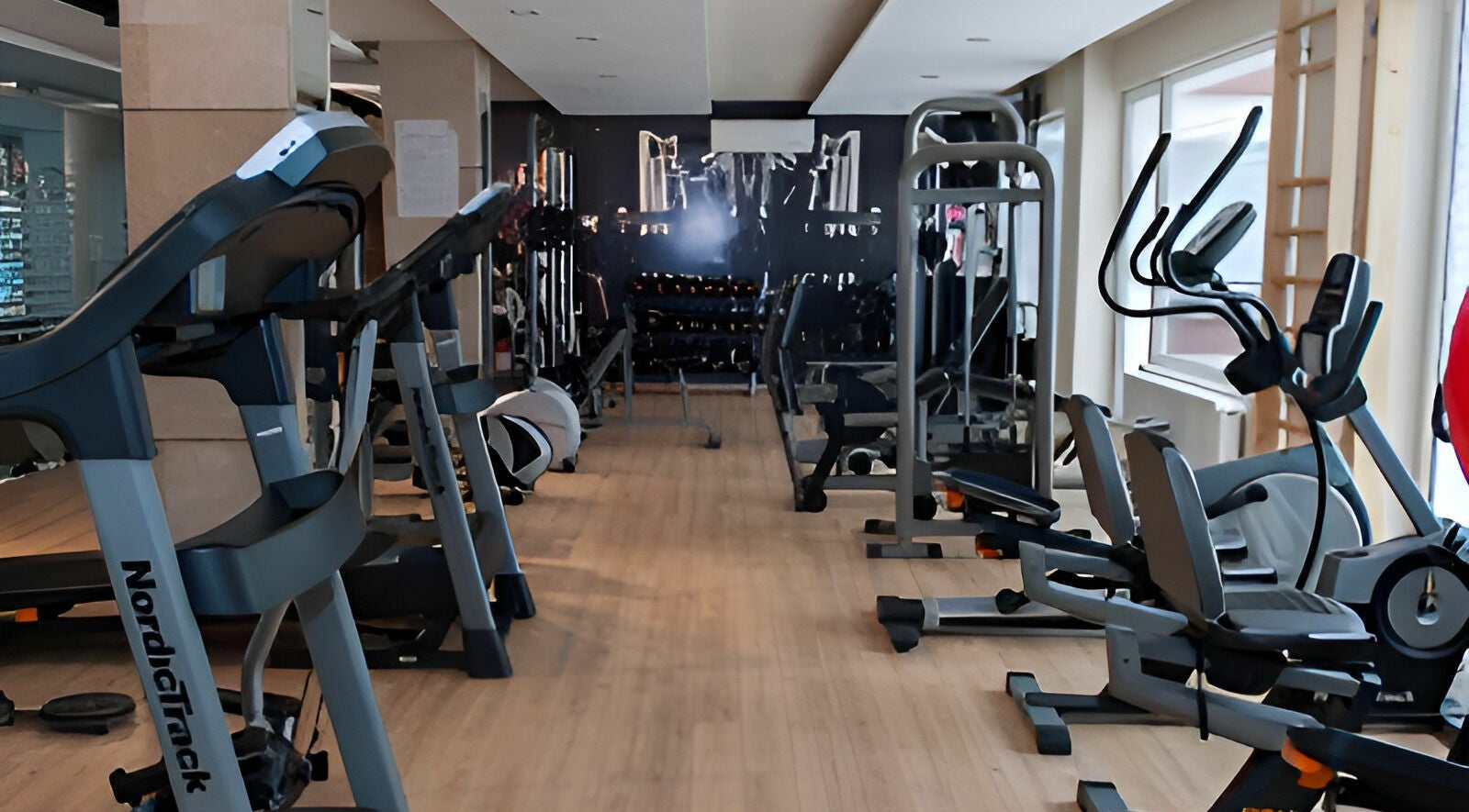 Modern gym equipment at Aqvatonic Balneo Spa, Eforie Nord, Județul Constanța, RO offering wellness and fitness.