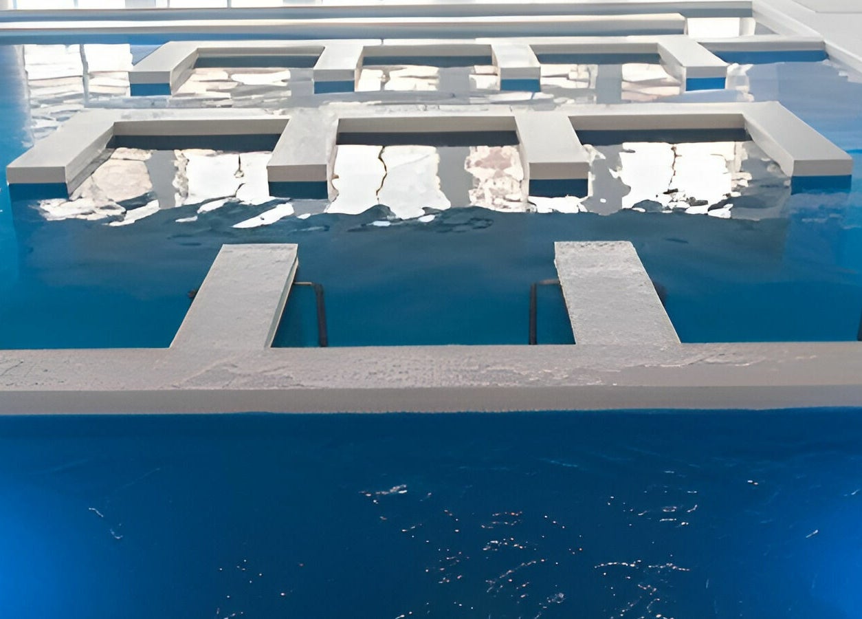 Unique pool design at Aqvatonic Balneo Spa in Eforie Nord, Județul Constanța, RO for ultimate relaxation.