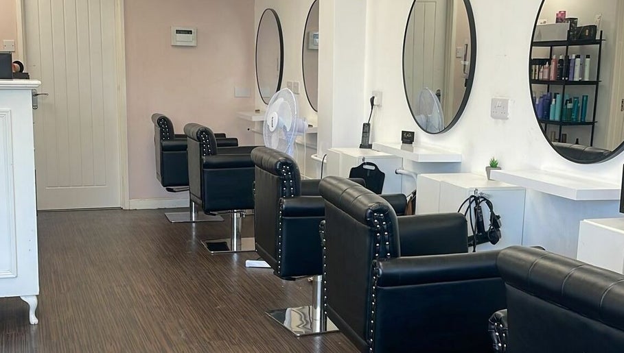 Bliss Hair & Beauty Lounge Holland-on-Sea obrázek 1