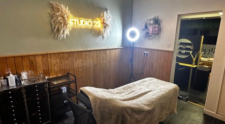Studio 22