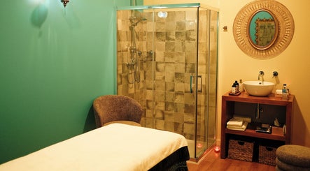 Manu Hari Concept Spa