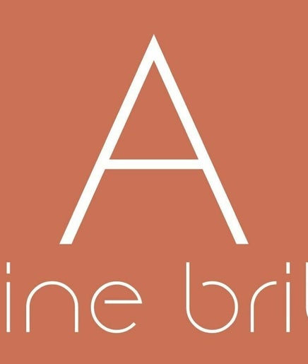 Aline Brito Beauty Clinic Dublin billede 2