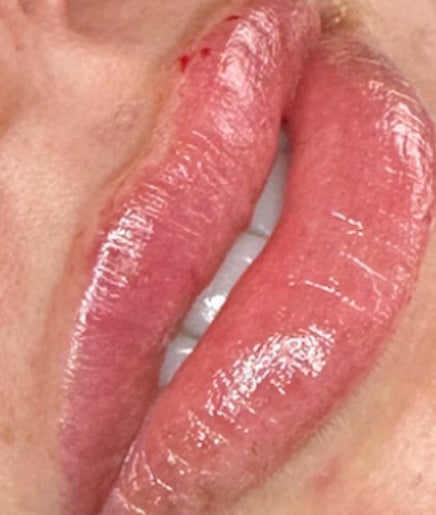 THE SKIN CLINIC image 2
