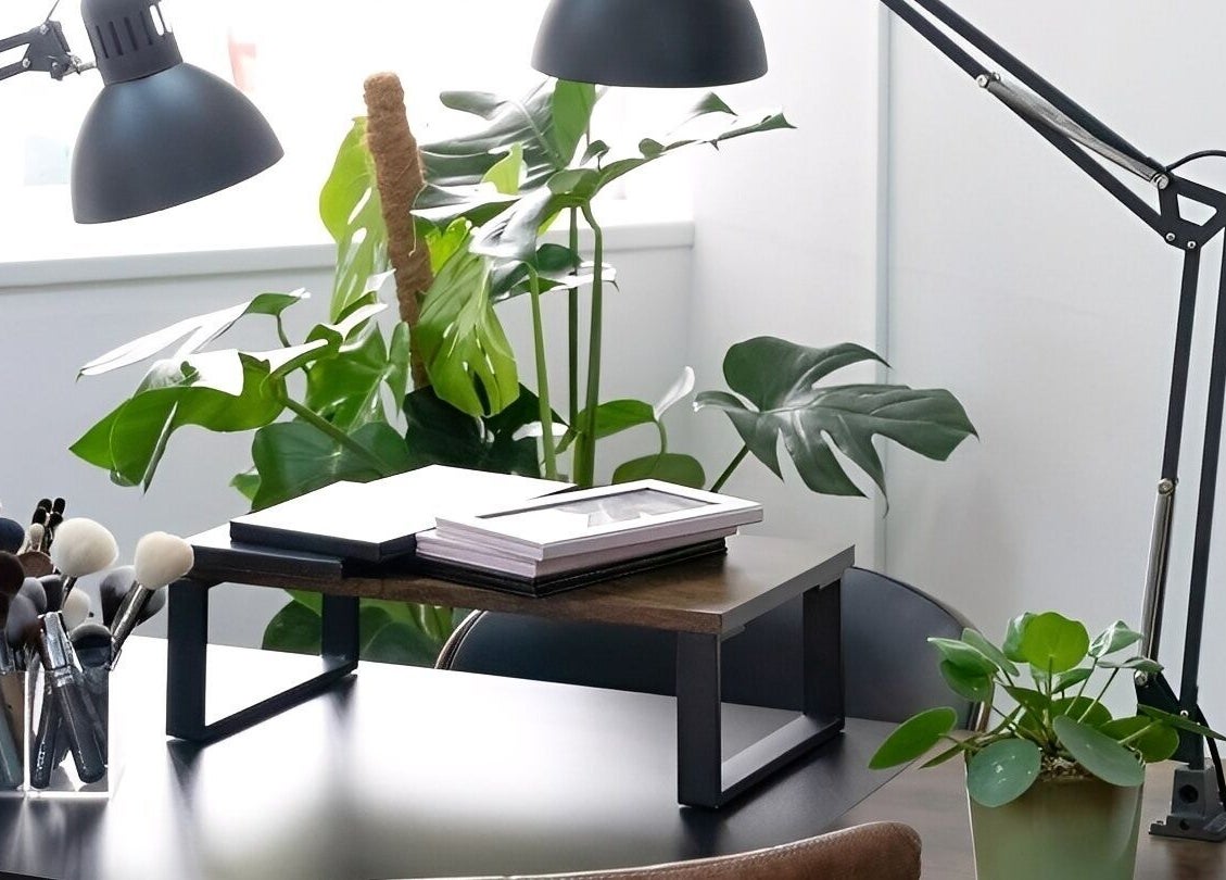 Atelier Yurga's tranquil workspace with plants and makeup brushes in Chipping Norton, England, GB.