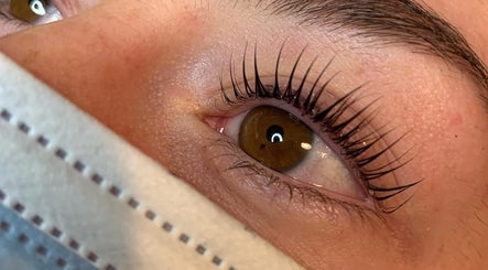 Immagine 3, Lash & Brow Bar