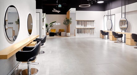 Nicolas Beauty Salon FZ - LLC image 3