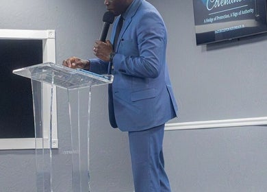 Professional speaker at Recover U Online (TeleHealth) event in Houston, Texas, US.