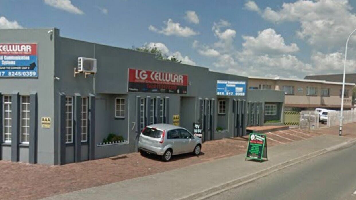 xtra clothing near me