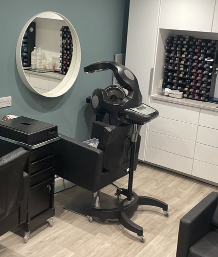 Tresses Colour & Styling Room slika 2