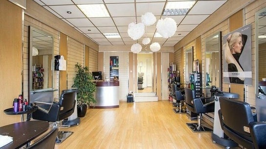 Quintessentials Hair Salon