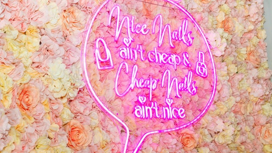 La Crystal Nails and Spa, 117 Murray Street 9