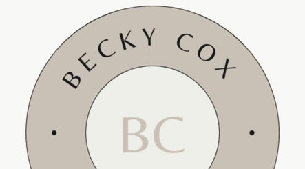 Becky Cox | Luxury Manicurist image 2