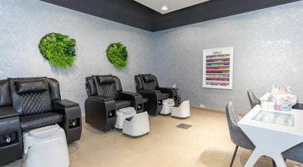 Bariks Luxe Ladies Beauty Salon