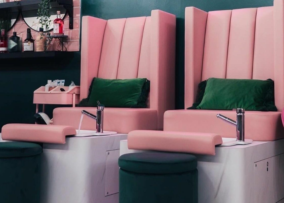 Elegant pedicure chairs at Head Hunters Salon Pontefract in Pontefract, England, GB.