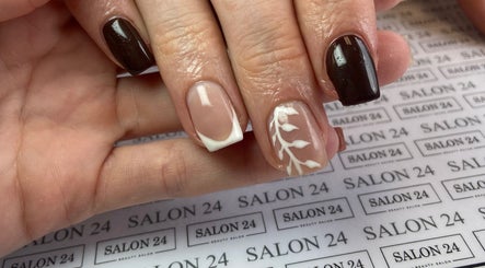 Salon 24 Mexborough image 2