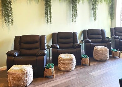 Cozy reclining chairs at Mumsabai Therapeutic Massage Clinic Est 2008, Coogee, New South Wales, AU.