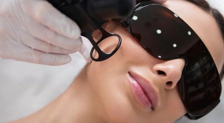 Salon Suzette Laser