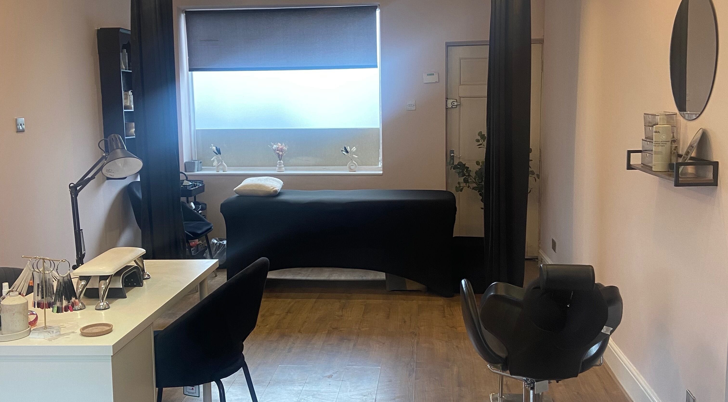 Cozy beauty treatment room in Lauren Giorgia’s House Of Beauty, Measham, England, GB.