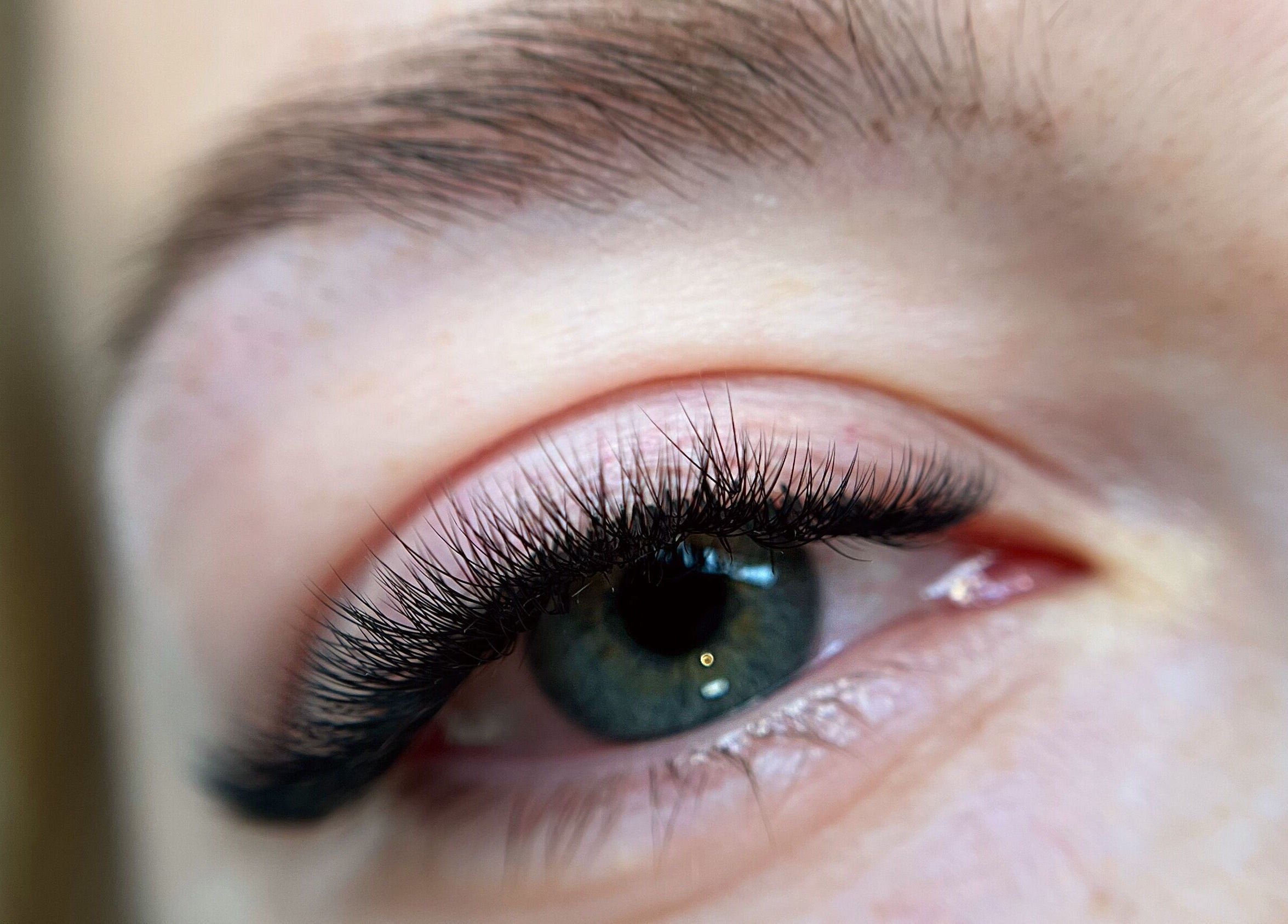 Close-up of beautifully enhanced lashes at Nonka Lash and Brow Ilona Palinkiewicz, Heemskerk, Noord-holland, NL.