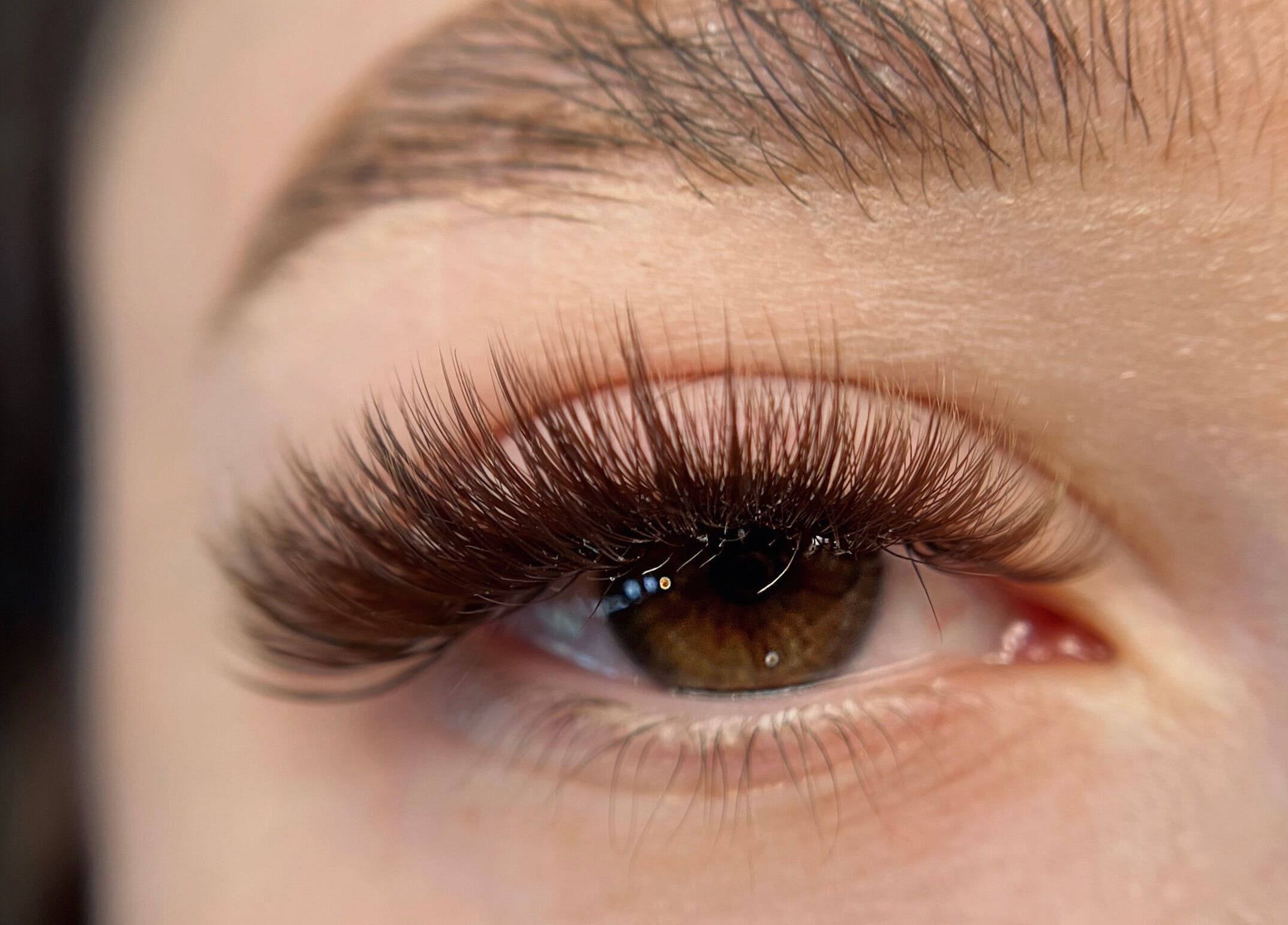 Close-up of expertly crafted eyelash extensions at Nonka Lash and Brow Ilona Palinkiewicz, Heemskerk, Noord-holland, NL.
