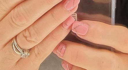 Nails and Beauty by Abi Bild 3