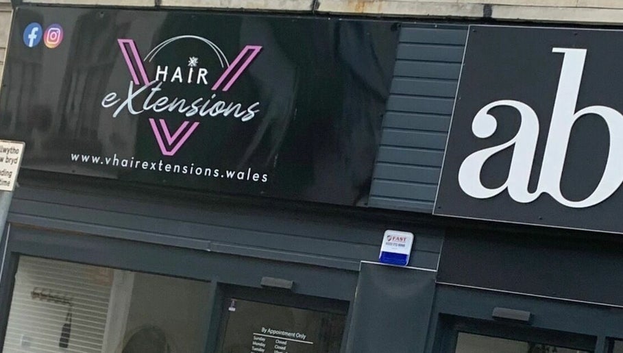 V Hair Extensions (Caerphilly Town) صورة 1