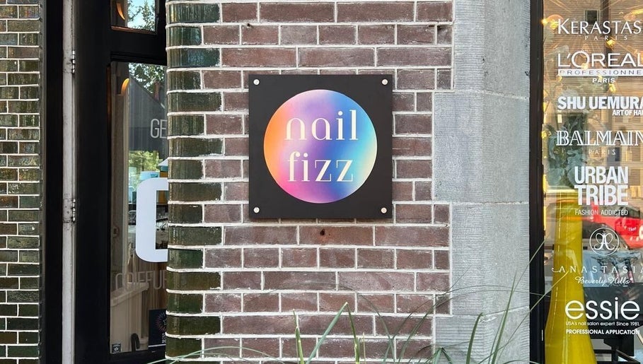 Nail Fizz image 1
