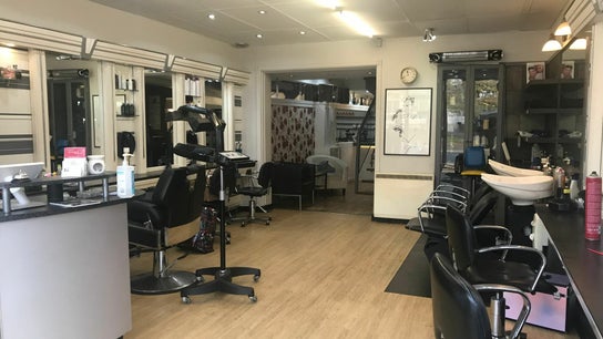 Best Hair Salons in Thornton Heath, London | Fresha