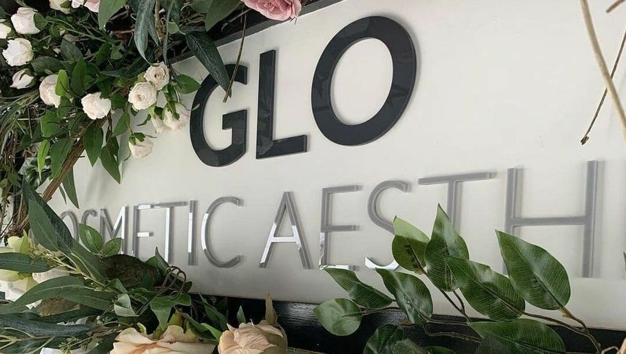 GLO Cosmetic Aesthetics imaginea 1