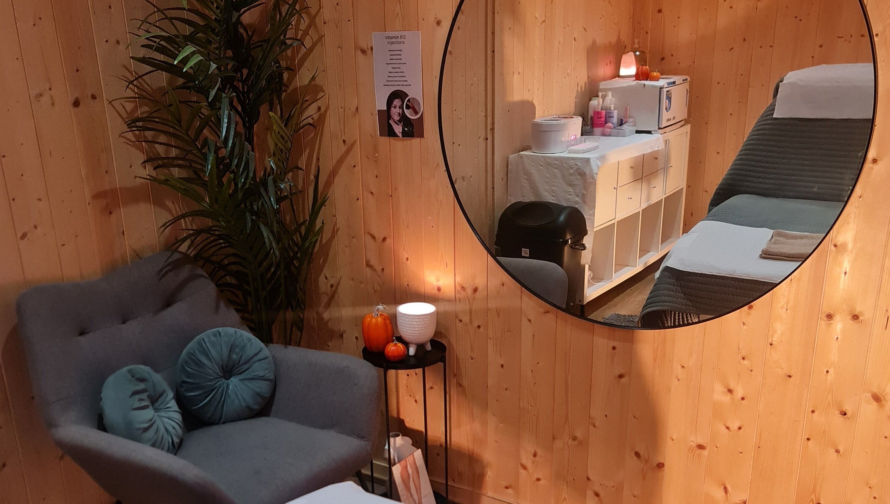 Cozy treatment room with mirror at ELC Aesthetics, Beauty & Training, Lurgan, Northern Ireland, GB.