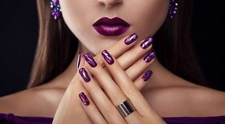 MP Nails & Beauty billede 2