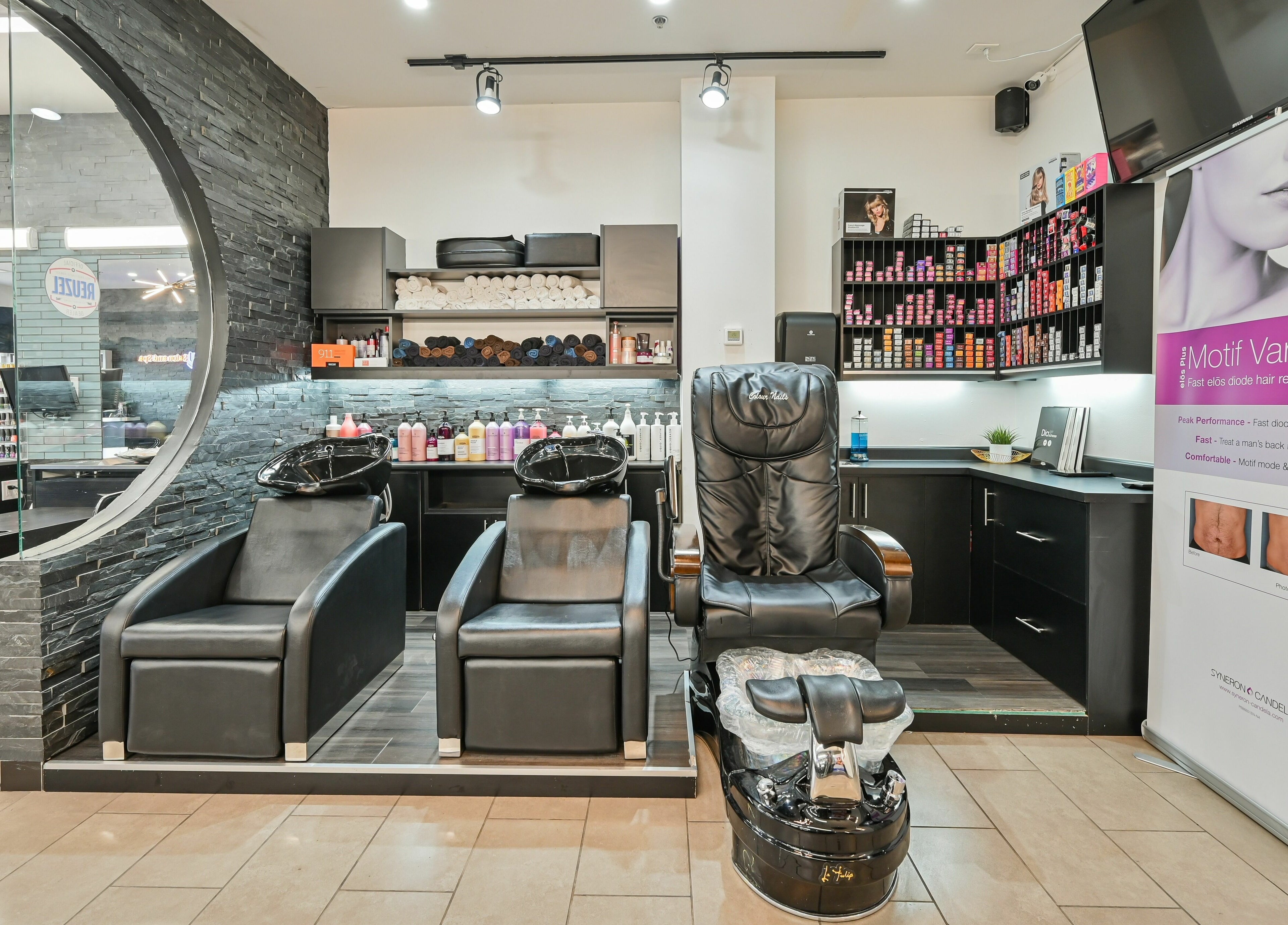 Chic and modern interior of VU Salon and Spa, Mississauga, Ontario, CA offering relaxation and beauty services.