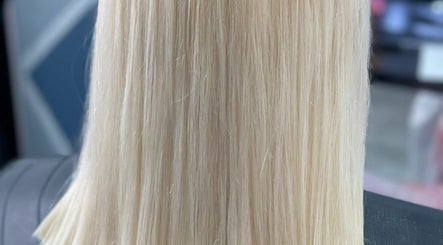 Amy's Hair & Beauty billede 2