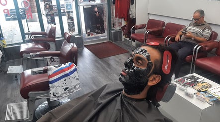 Sherwood Barber Shop 🇵🇰🇵🇰 – obraz 3