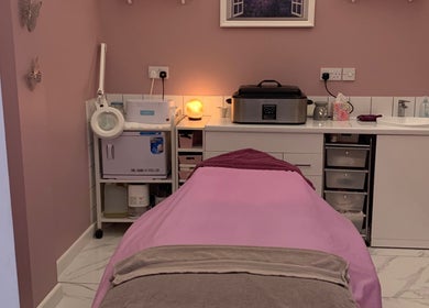 Cozy therapy room at Holistic Therapy by Kayleigh, Baldock, England, GB featuring soft lighting and relaxing decor.