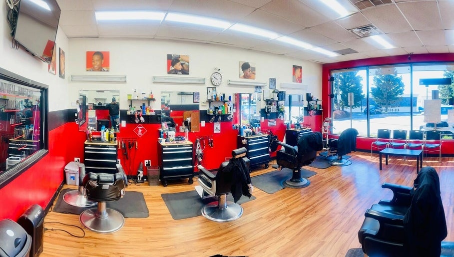 Razors Edge Barbershop LLC image 1