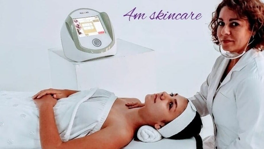 4M Skincare  image 1