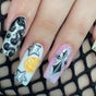 American Nails by An