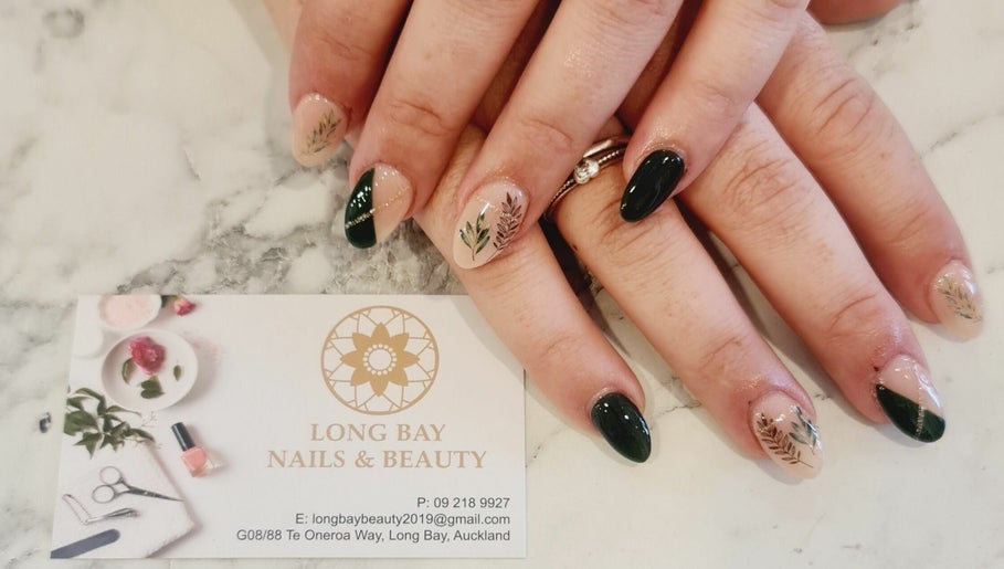 Longbay Nails and Beauty billede 1
