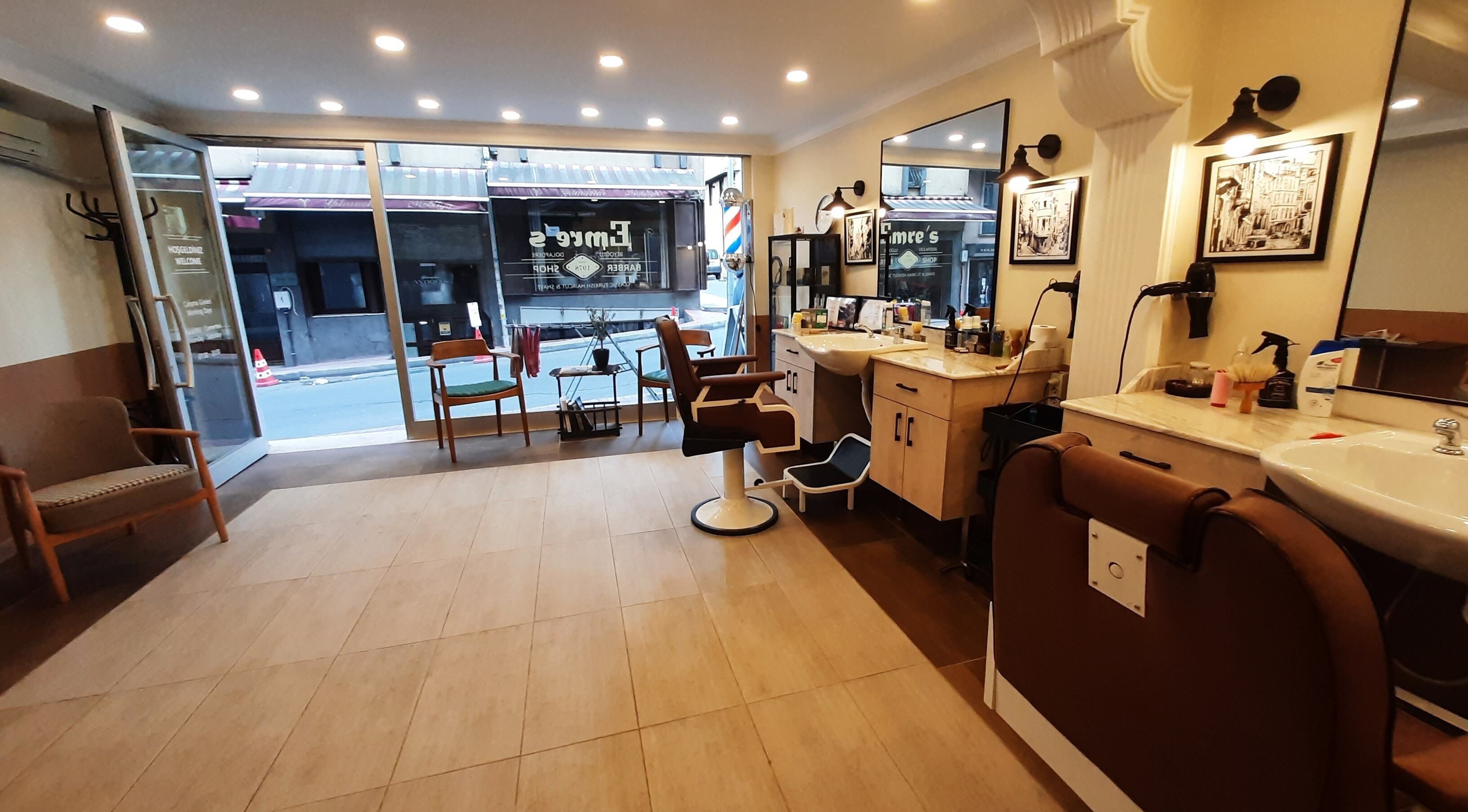 Inside view of Emre's Barbershop Dolapdere, chic seating and stylish decor in İstanbul, İstanbul, TR.