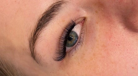 PR Lashes Bild 3