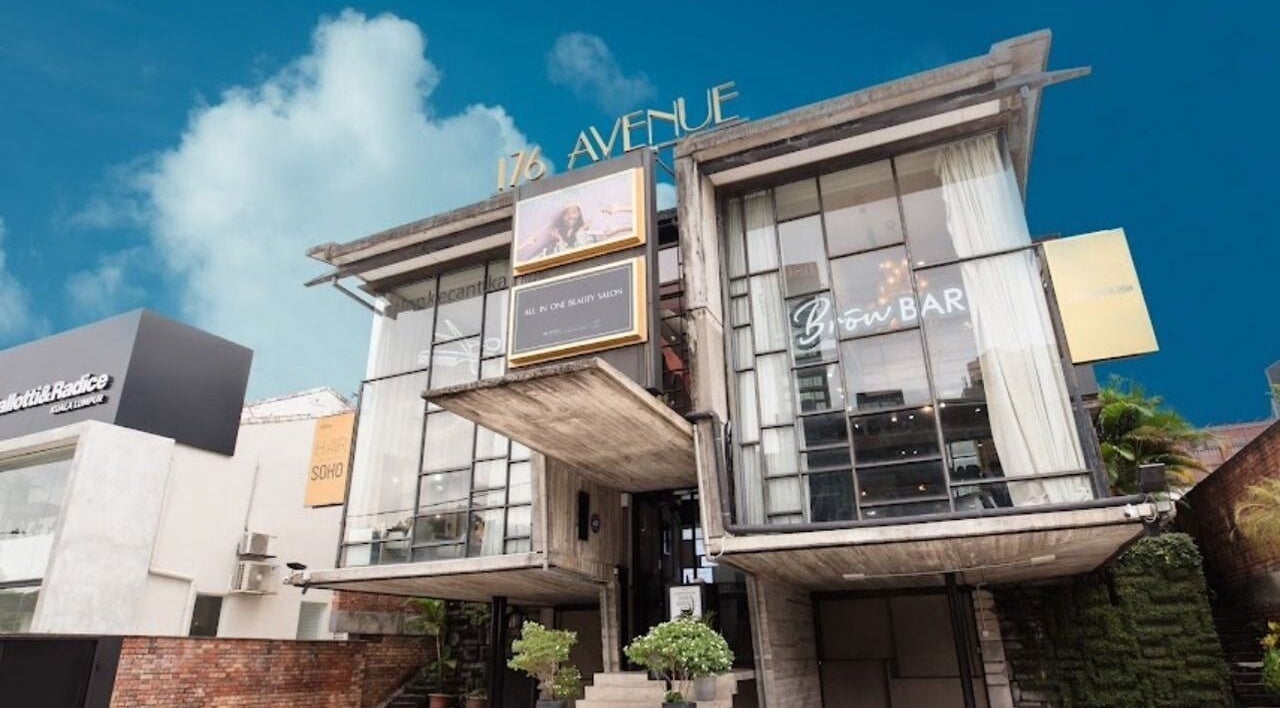 176 Avenue at Bangsar exterior in Kuala Lumpur, featuring modern architecture and elegant signage.