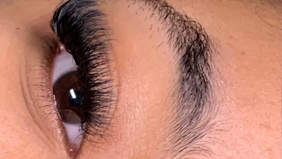 Lashed by Kenya afbeelding 1